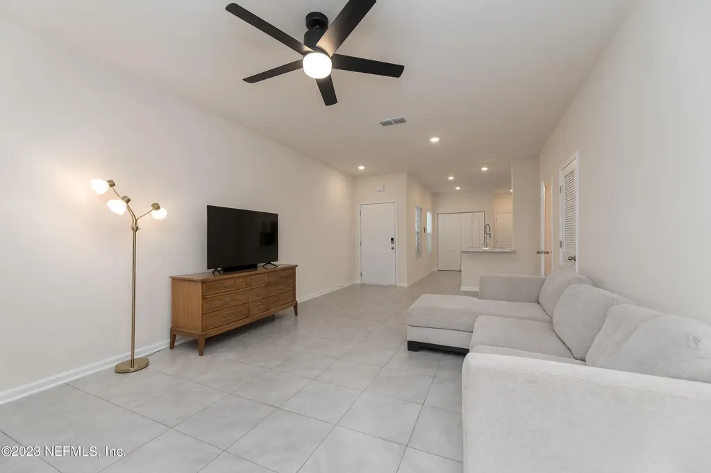 9621 Baylin Court Jacksonville FL 32256