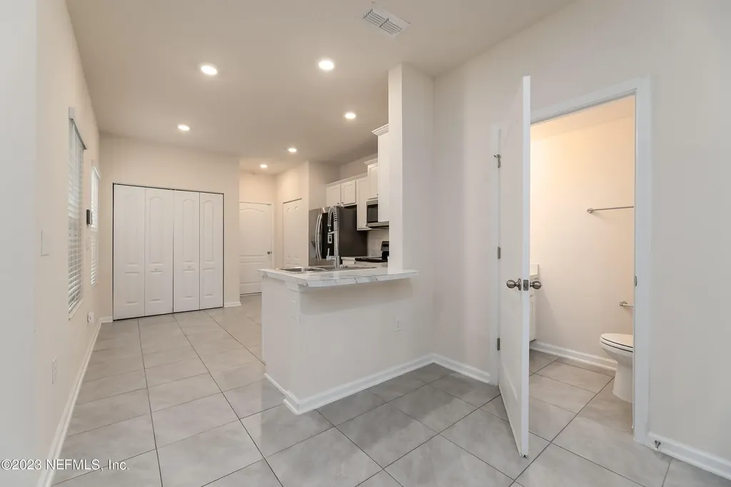 9621 Baylin Court Jacksonville FL 32256
