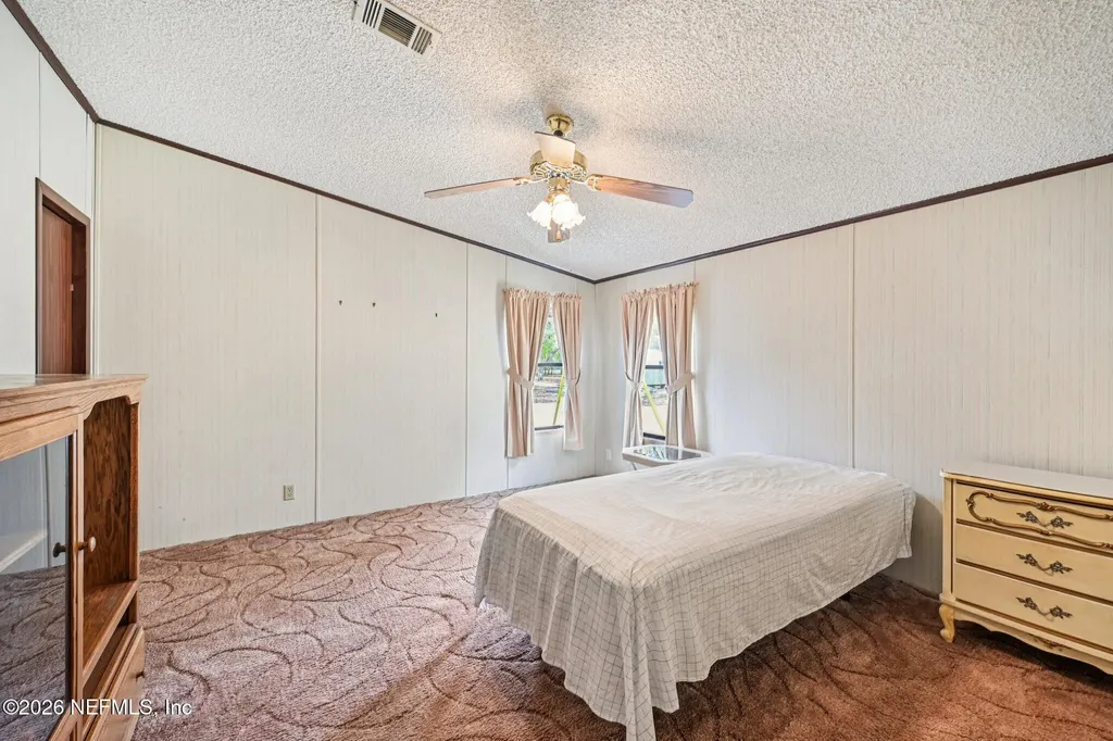 128 Sesame Street Middleburg FL 32068