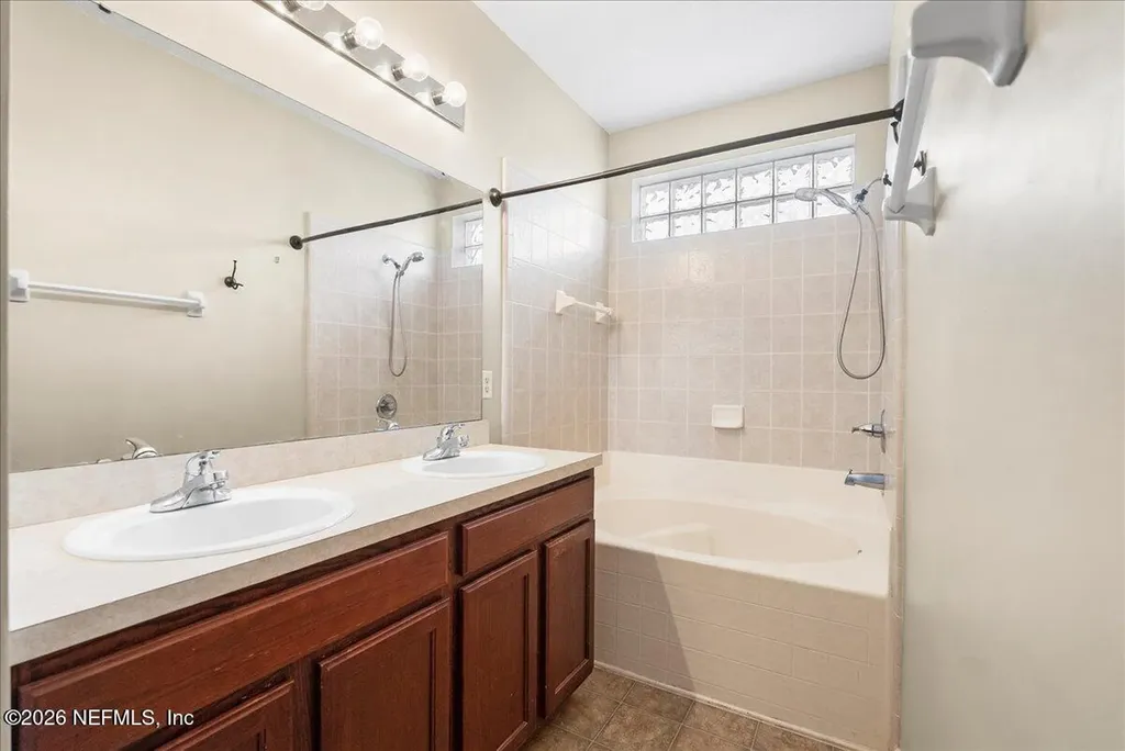 9390 Grand Falls Drive Jacksonville FL 32244