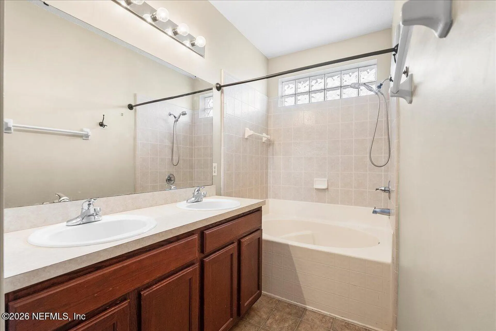 9390 Grand Falls Drive Jacksonville FL 32244