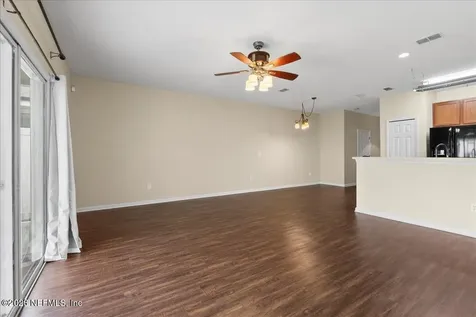 9390 Grand Falls Drive Jacksonville FL 32244