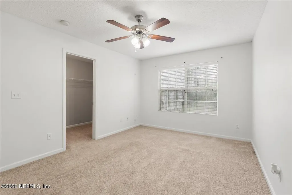 3862 Orlando Circle W Jacksonville FL 32207