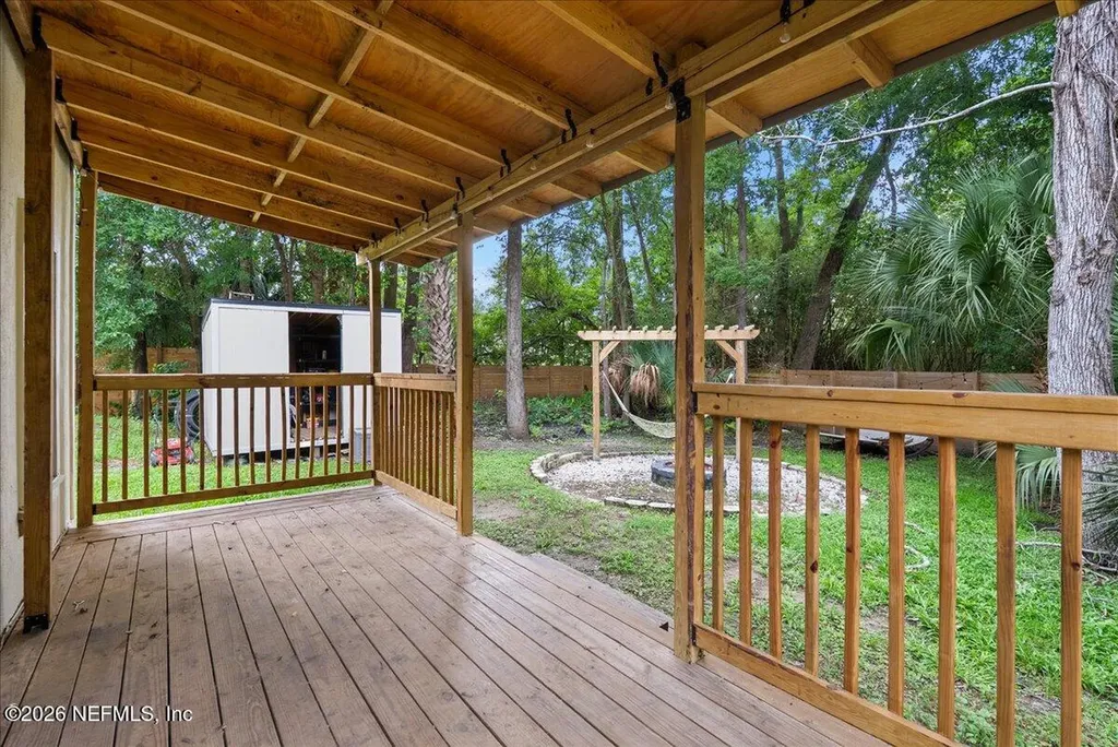 3862 Orlando Circle W Jacksonville FL 32207