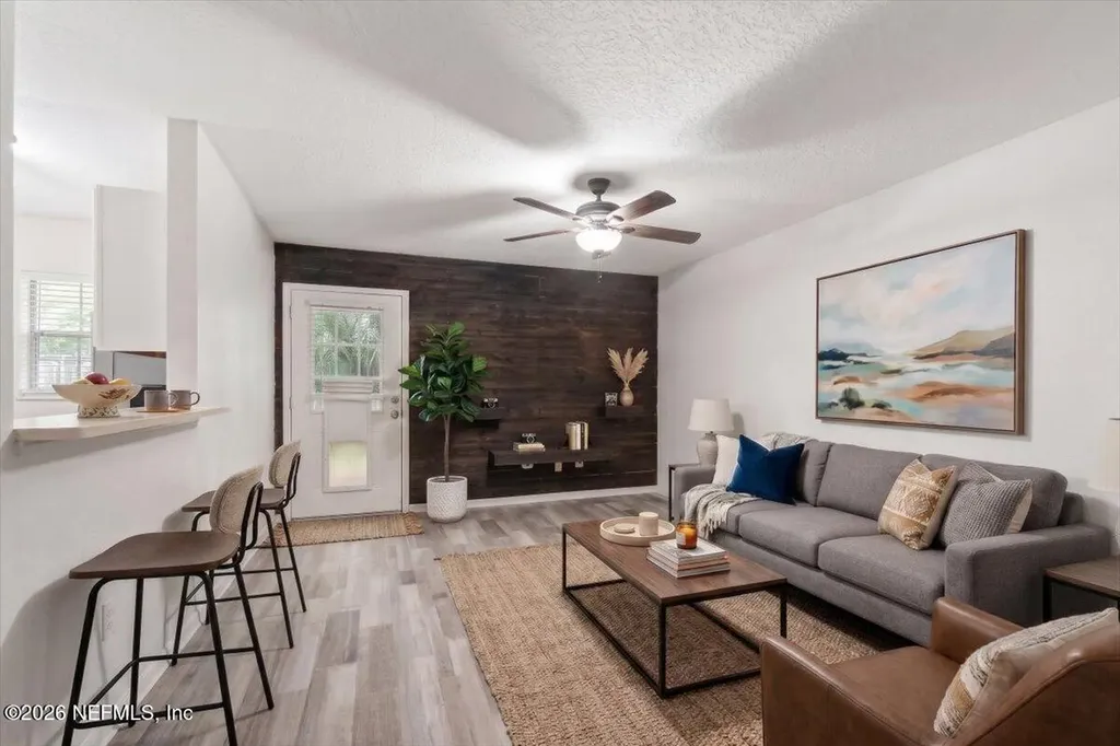 3862 Orlando Circle W Jacksonville FL 32207