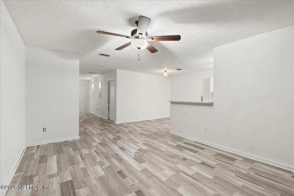 3862 Orlando Circle W Jacksonville FL 32207
