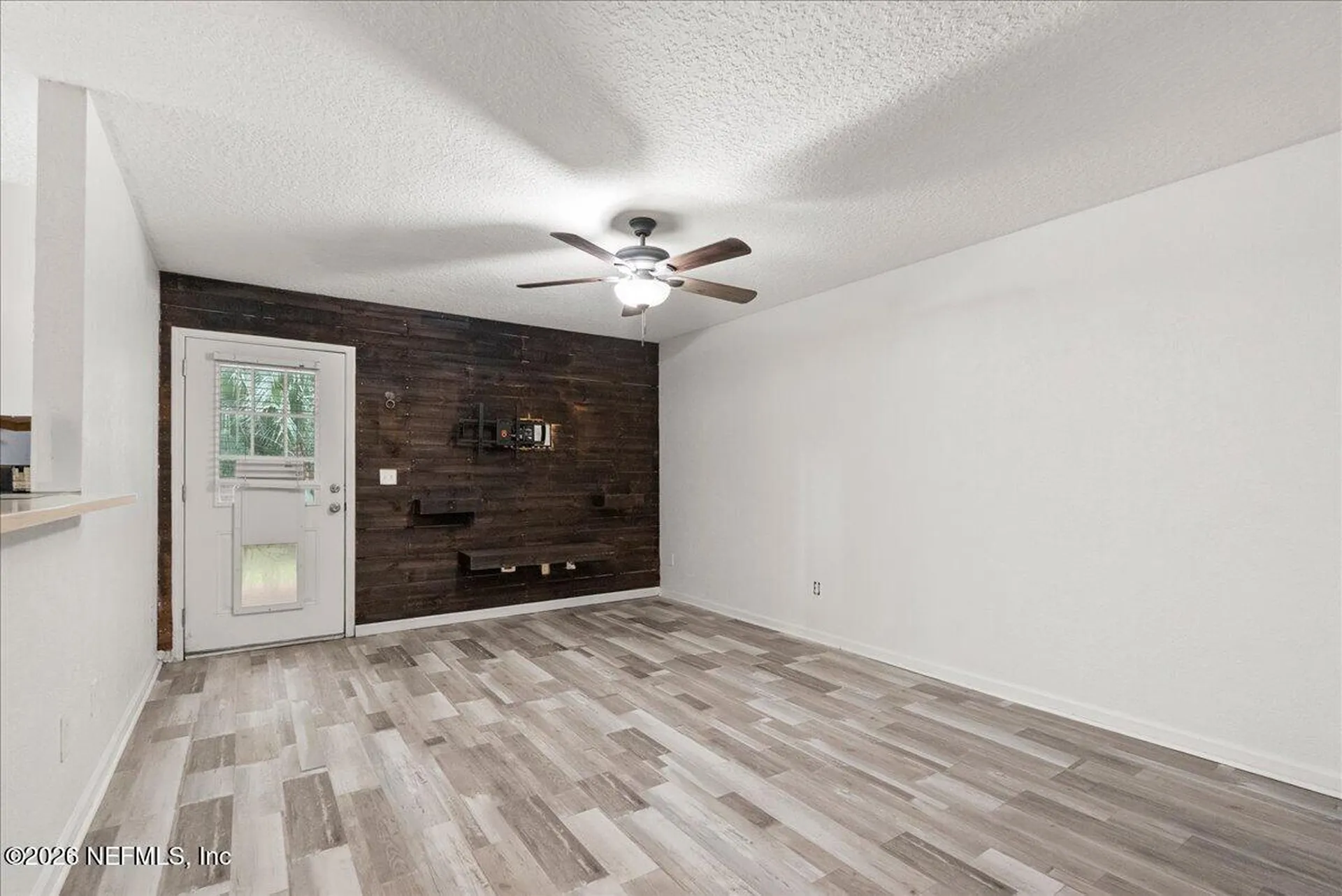 3862 Orlando Circle W Jacksonville FL 32207