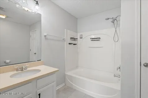 3862 Orlando Circle W Jacksonville FL 32207