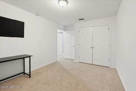 3862 Orlando Circle W Jacksonville FL 32207