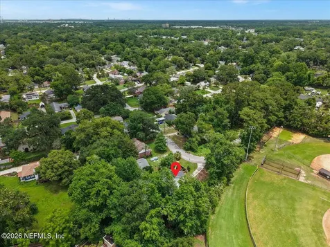 3862 Orlando Circle W Jacksonville FL 32207