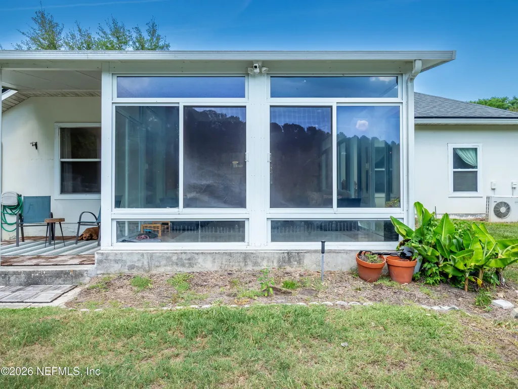 2704 Coachman Lakes Drive Jacksonville FL 32246
