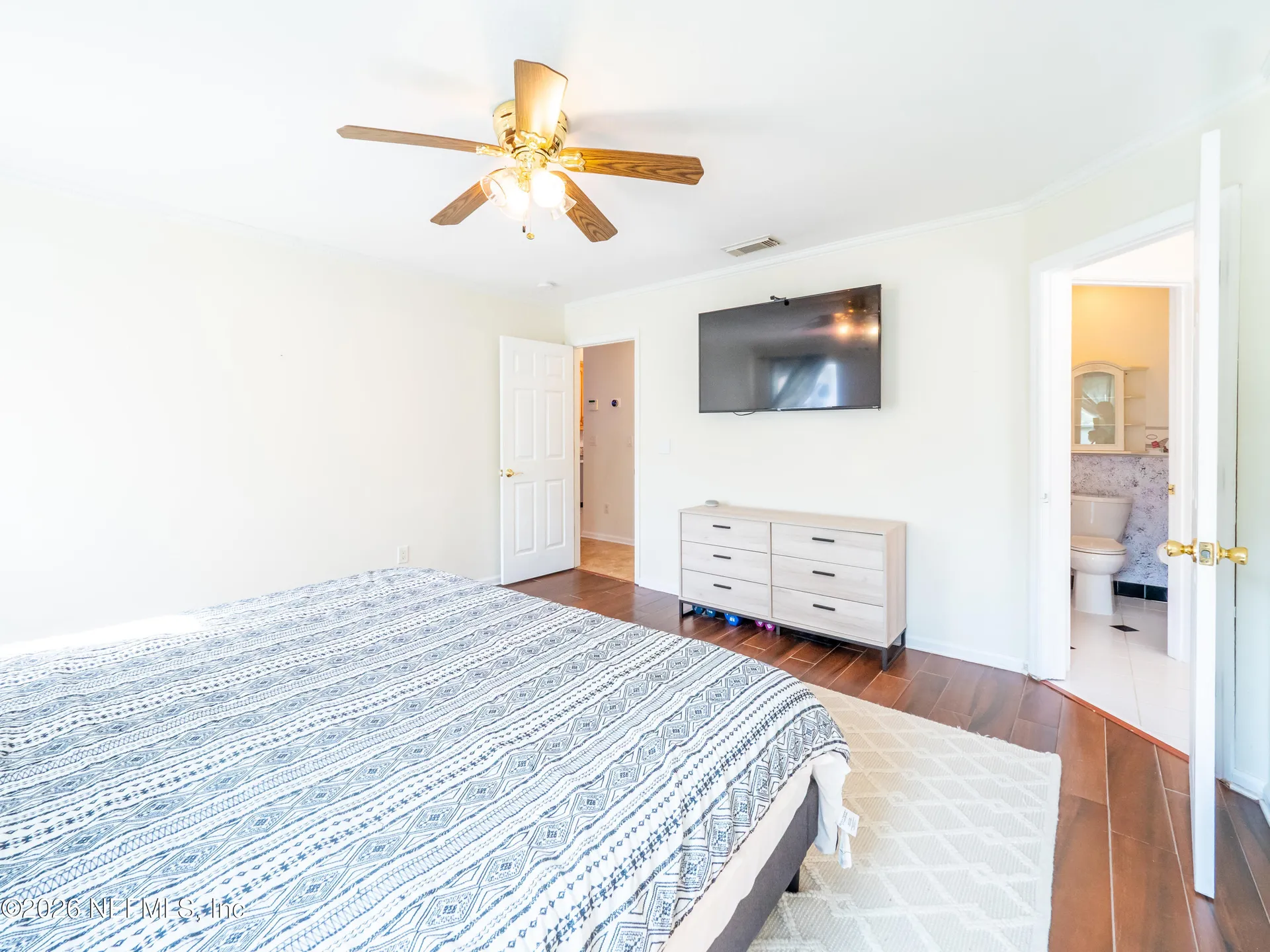 2704 Coachman Lakes Drive Jacksonville FL 32246