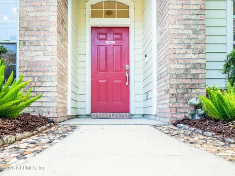 2704 Coachman Lakes Drive Jacksonville FL 32246