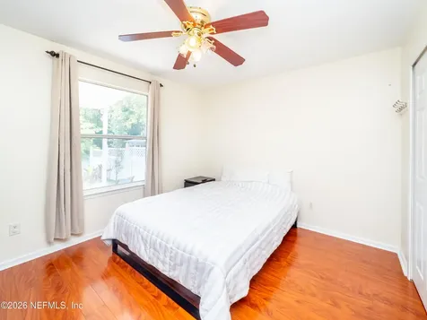 2704 Coachman Lakes Drive Jacksonville FL 32246