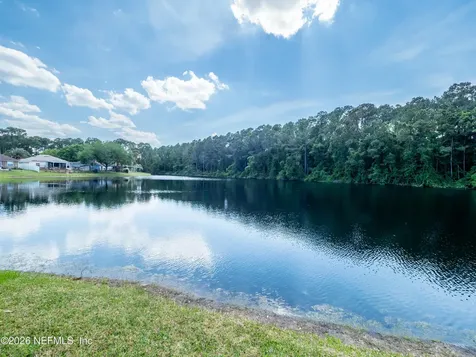 2704 Coachman Lakes Drive Jacksonville FL 32246