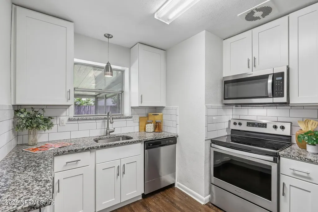 6801 Sans Souci Road Jacksonville FL 32216