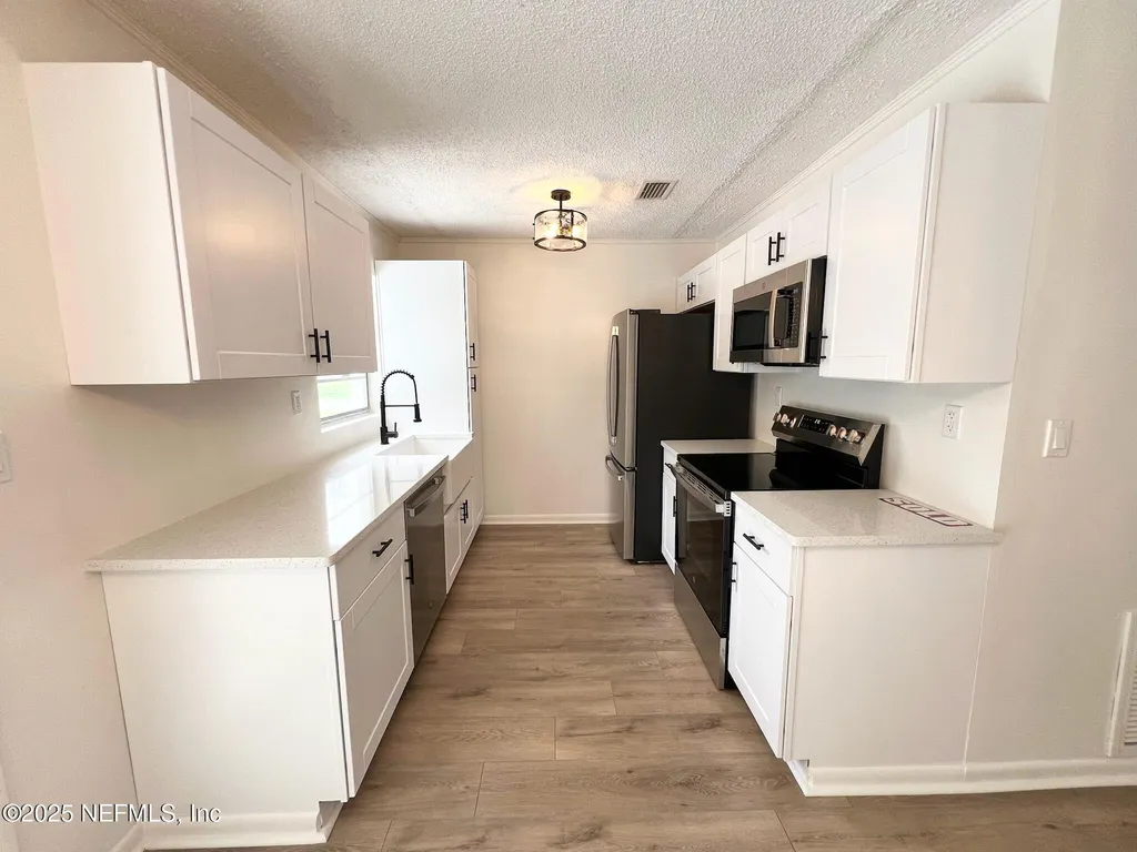 300 E Lattin Street Hastings FL 32145