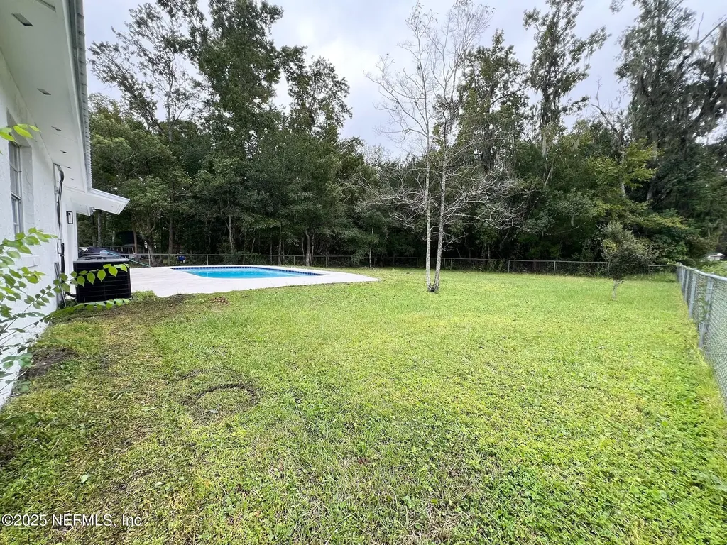 300 E Lattin Street Hastings FL 32145