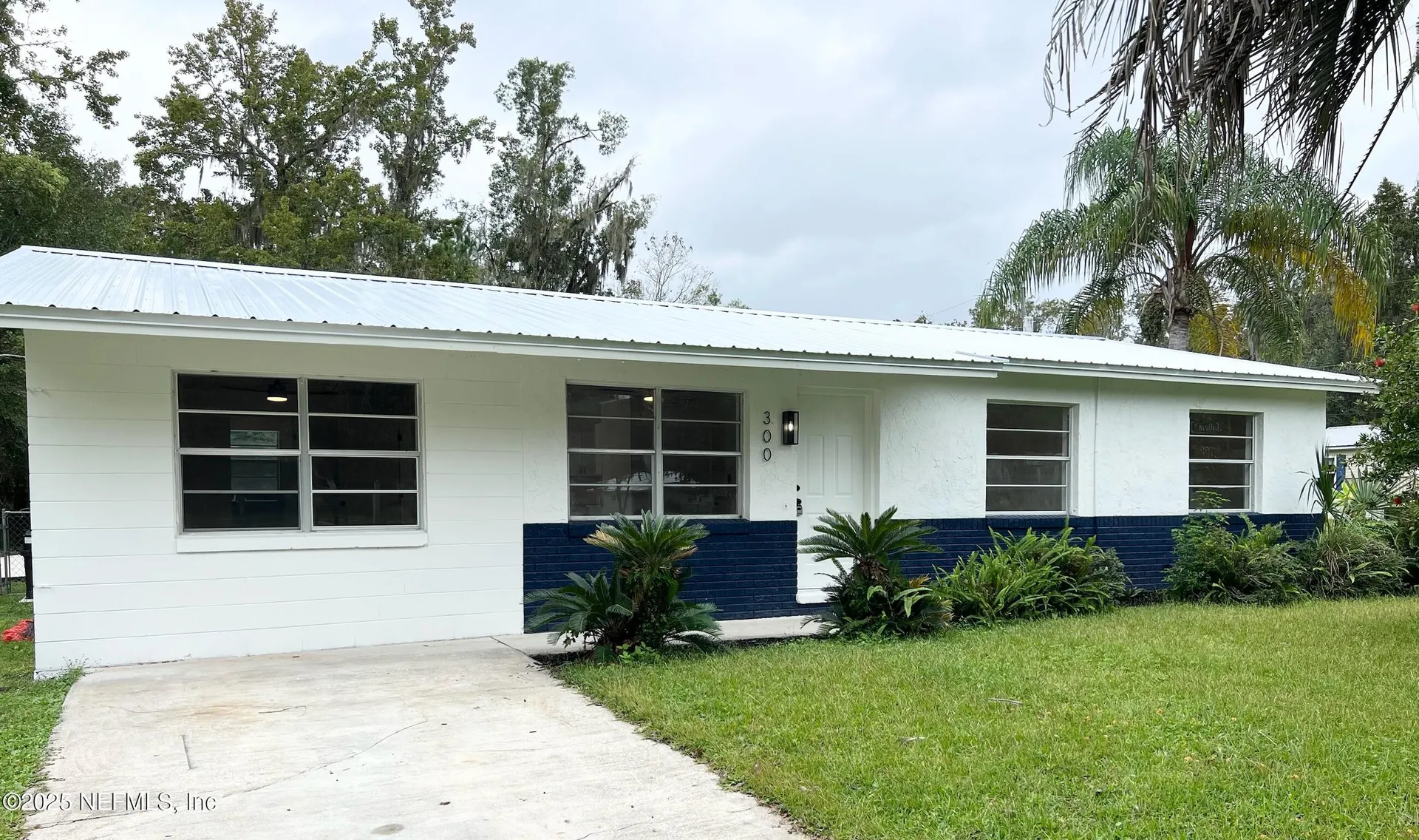 300 E Lattin Street Hastings FL 32145