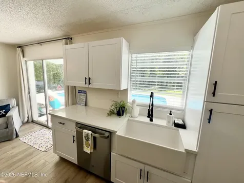 300 E Lattin Street Hastings FL 32145