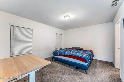 8342 Meadow Walk Lane Jacksonville FL 32256