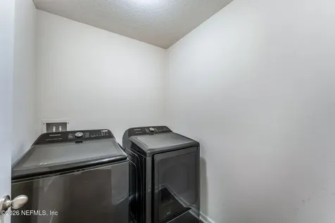 8342 Meadow Walk Lane Jacksonville FL 32256