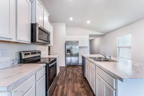 8342 Meadow Walk Lane Jacksonville FL 32256