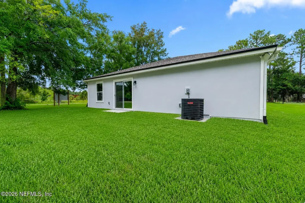 9329 Dolphin Court Sanderson FL 32087