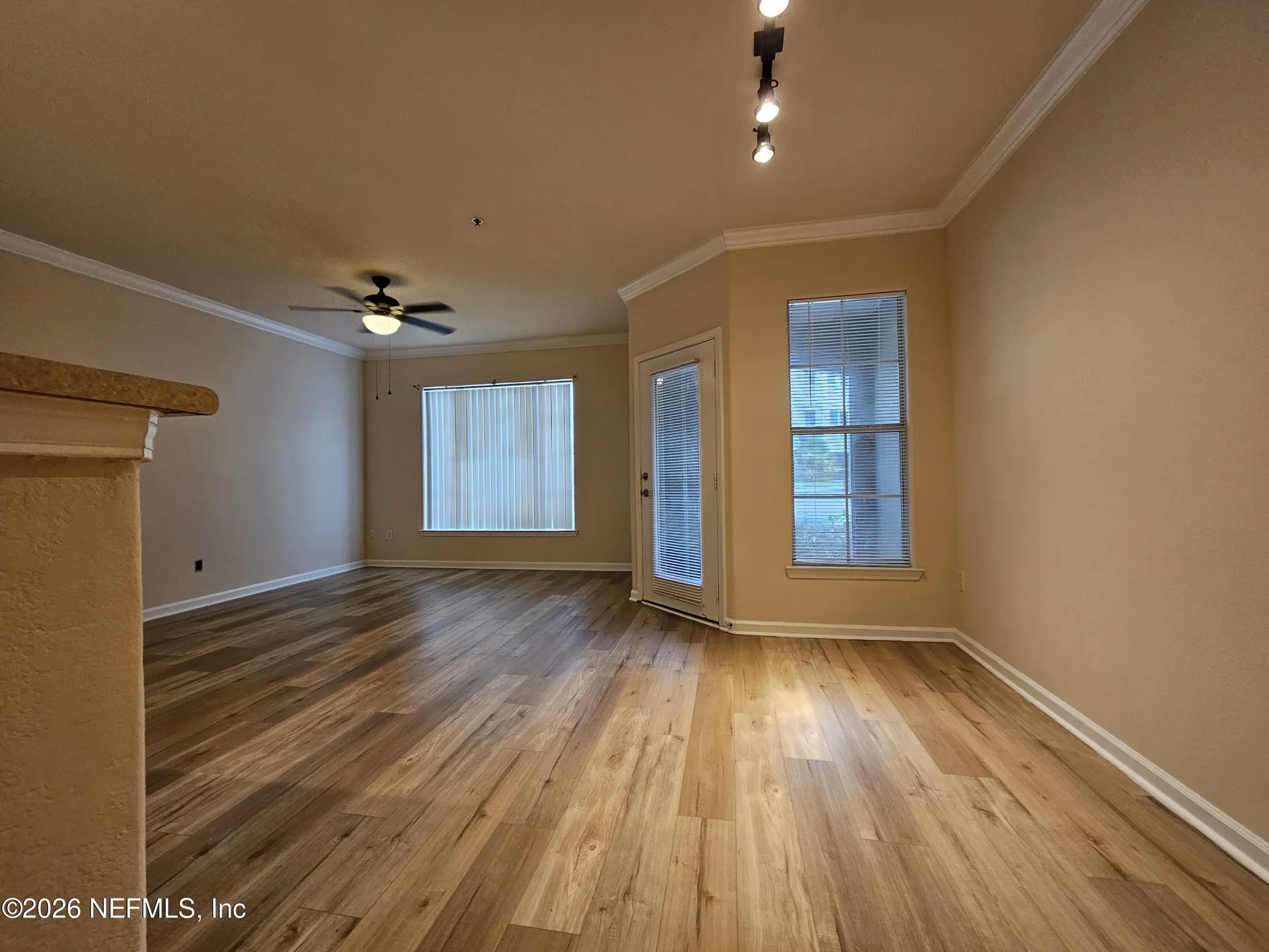 8290 Gate Parkway Jacksonville FL 32216