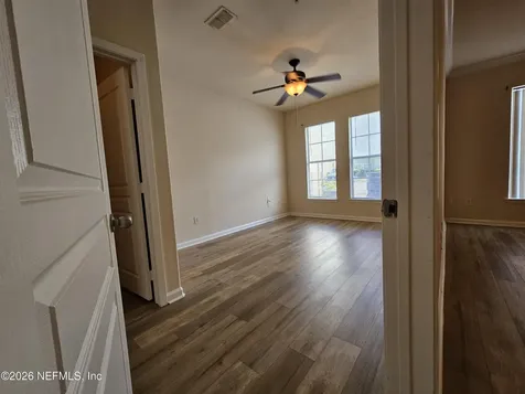 8290 Gate Parkway Jacksonville FL 32216