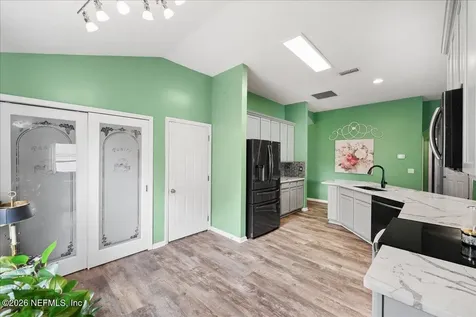 2624 Creekfront Drive Green Cove Springs FL 32043