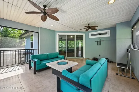 136 Dundee Place St. Johns FL 32259