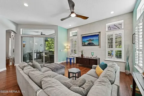 136 Dundee Place St. Johns FL 32259