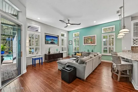 136 Dundee Place St. Johns FL 32259