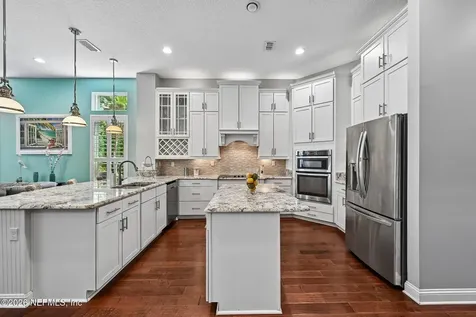 136 Dundee Place St. Johns FL 32259
