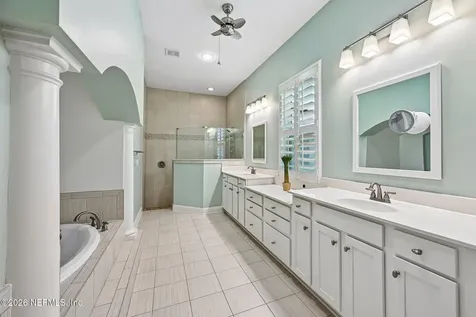 136 Dundee Place St. Johns FL 32259