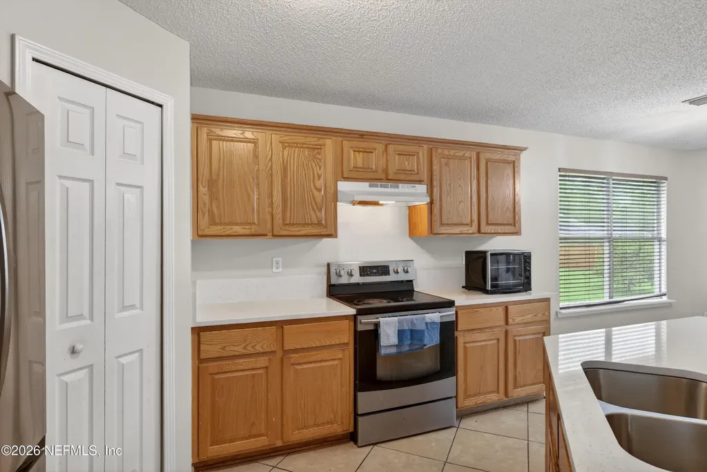 3119 Majestic Oaks Lane Green Cove Springs FL 32043