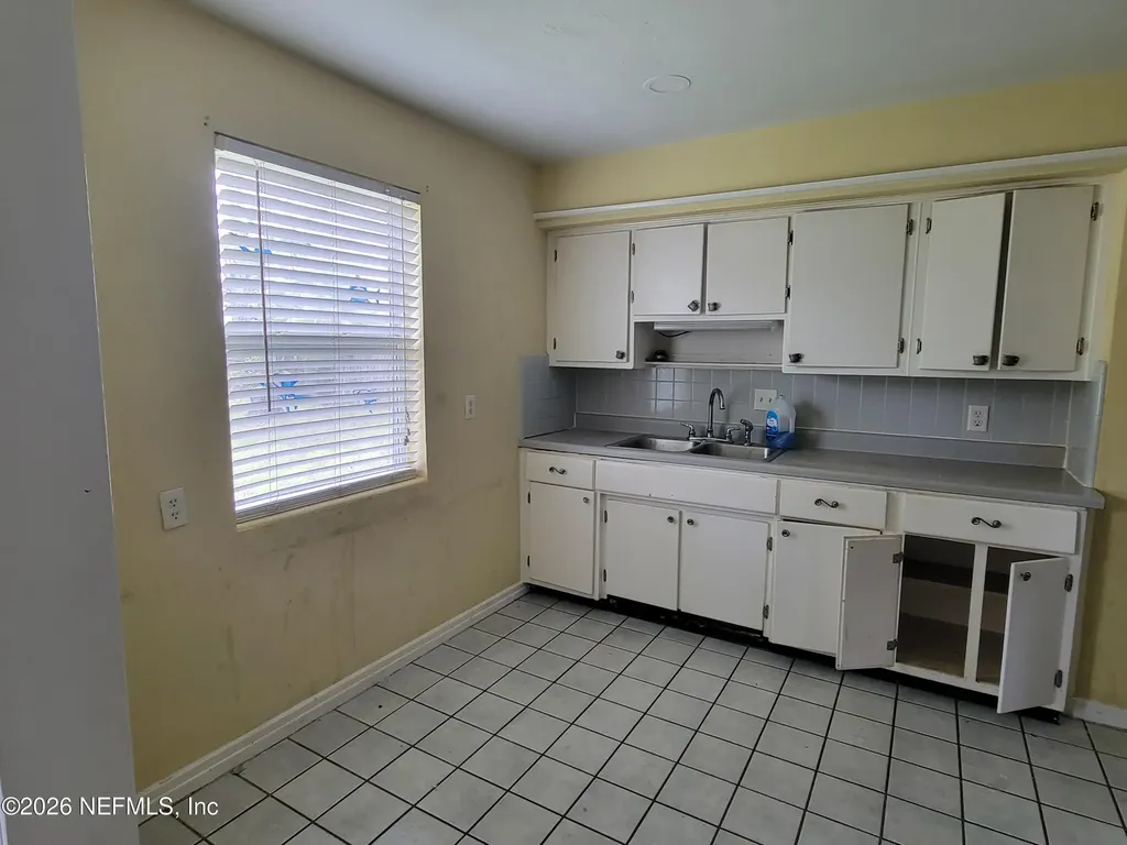 5508 Moret Drive E Jacksonville FL 32244