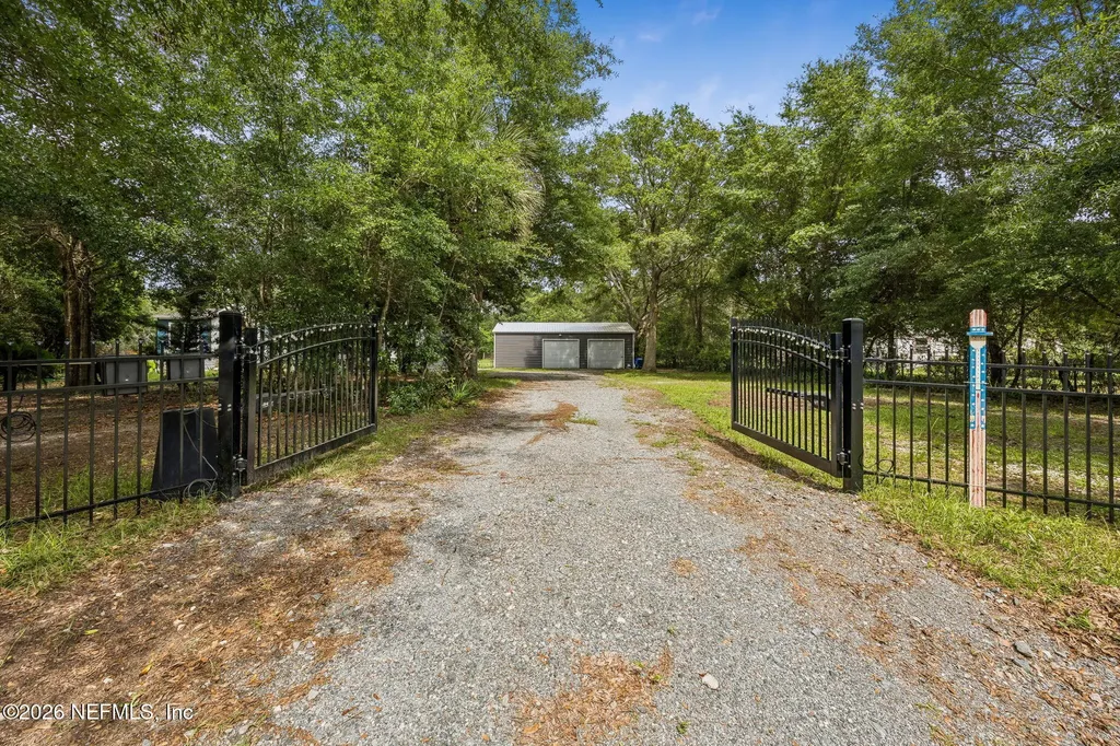 85184 Burmeister Road Fernandina Beach FL 32034