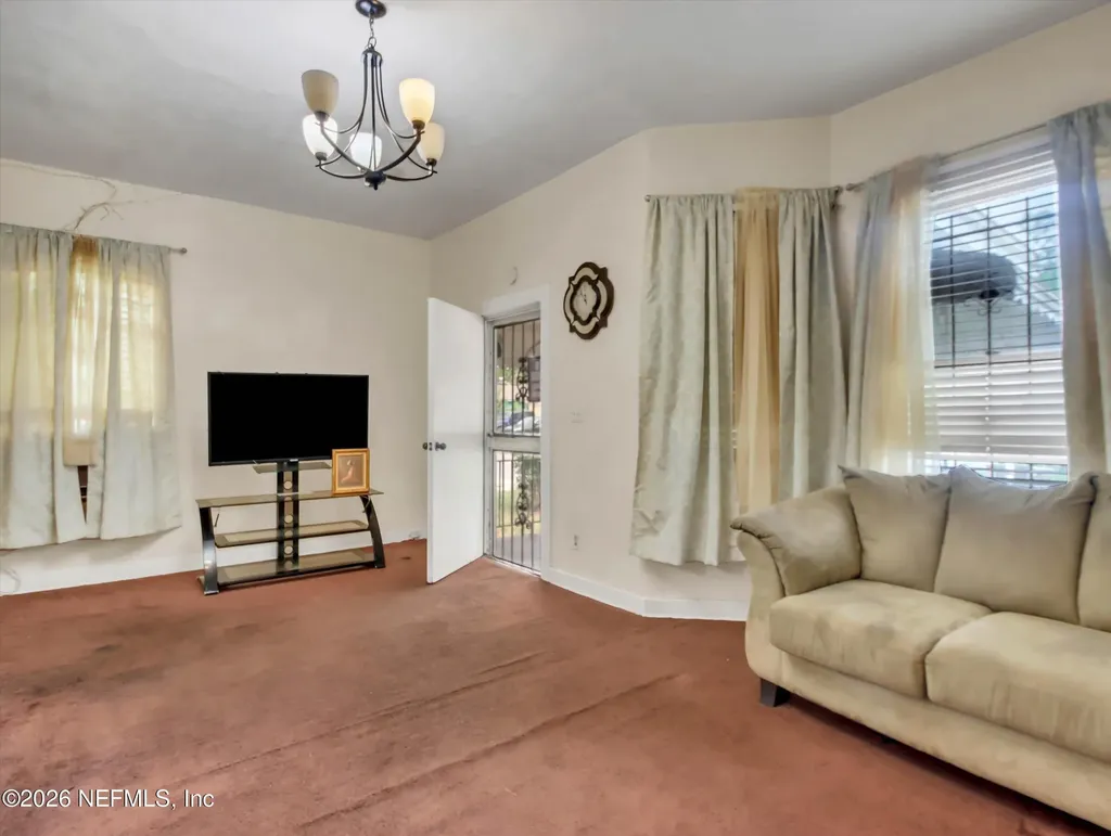 1238 W 27th Street Jacksonville FL 32209