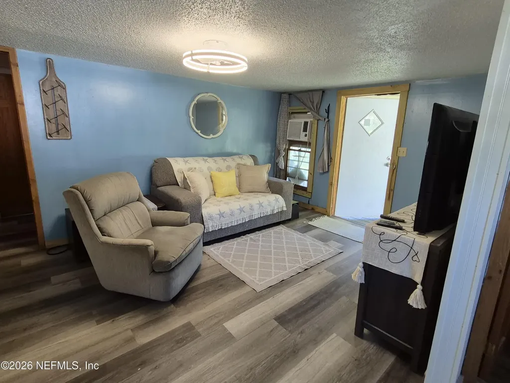 108 Mocking Bird Lane Crescent City FL 32112