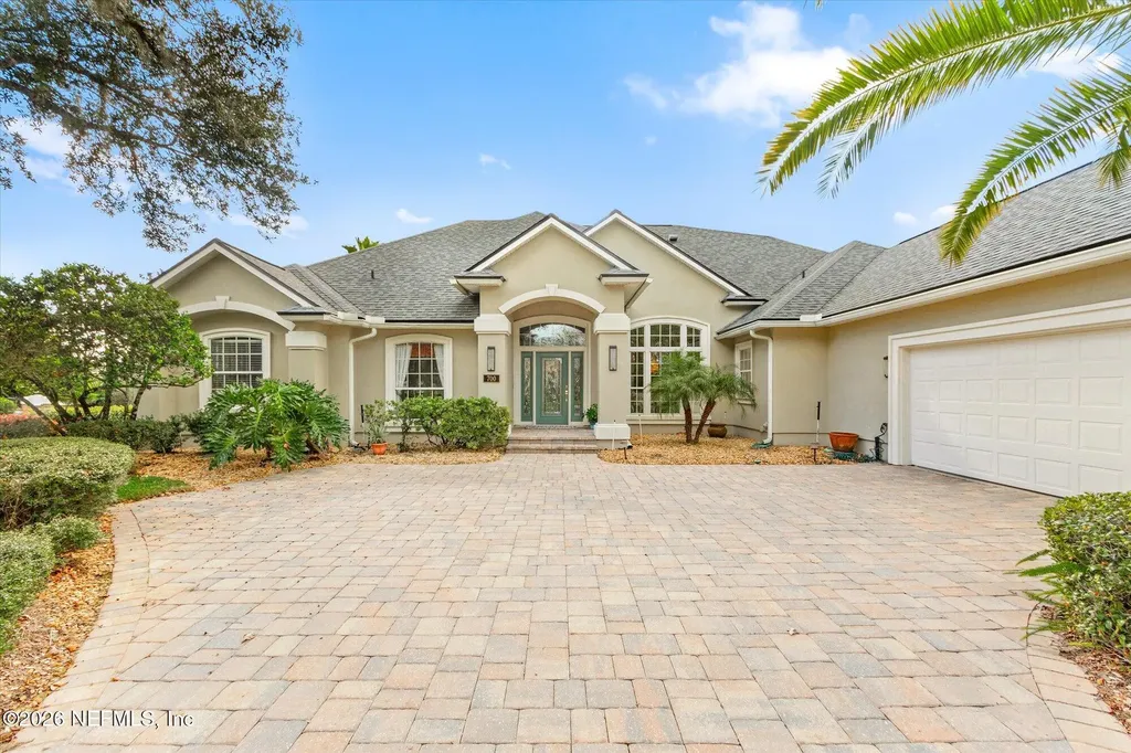 700 Pinecrest Isle Court St. Augustine FL 32092