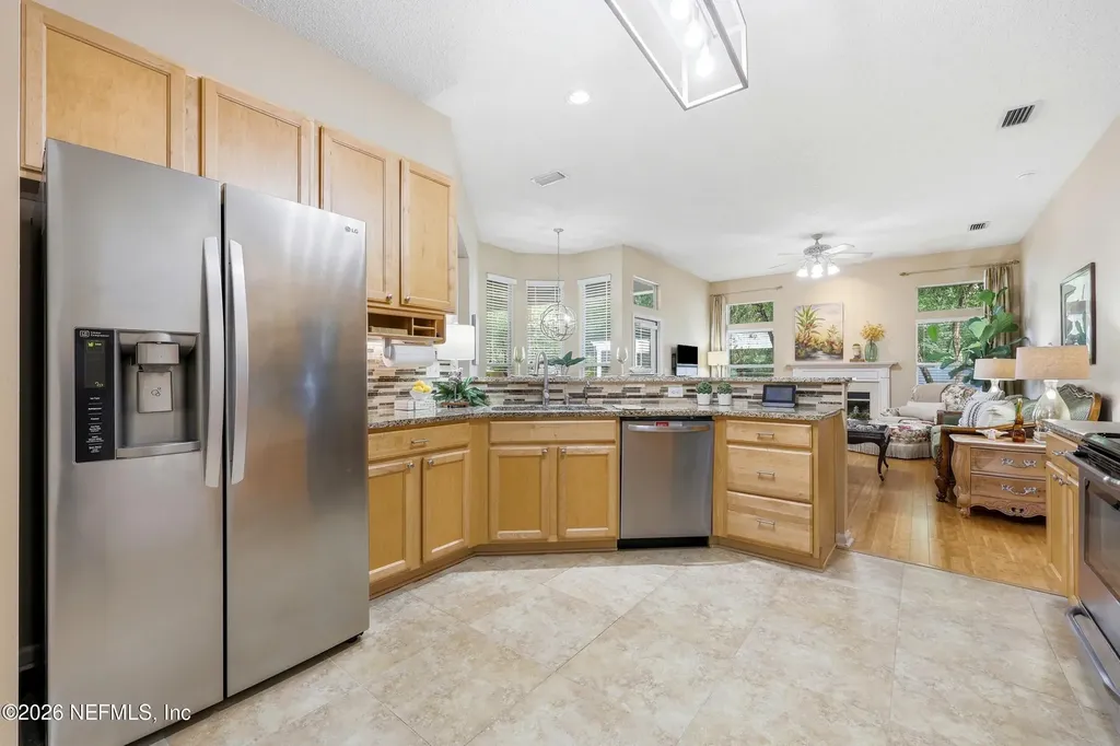 2320 Chartley Lane N Jacksonville FL 32246