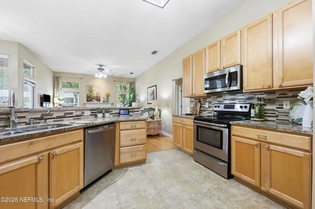 2320 Chartley Lane N Jacksonville FL 32246