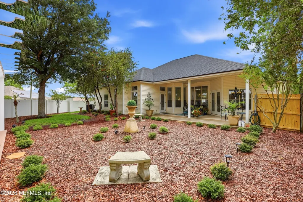 2320 Chartley Lane N Jacksonville FL 32246
