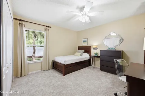 2320 Chartley Lane N Jacksonville FL 32246