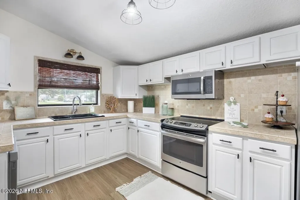 3044 Lorman Drive Jacksonville FL 32223