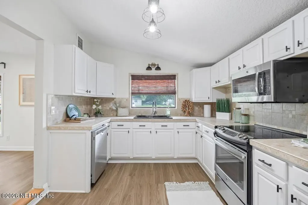 3044 Lorman Drive Jacksonville FL 32223