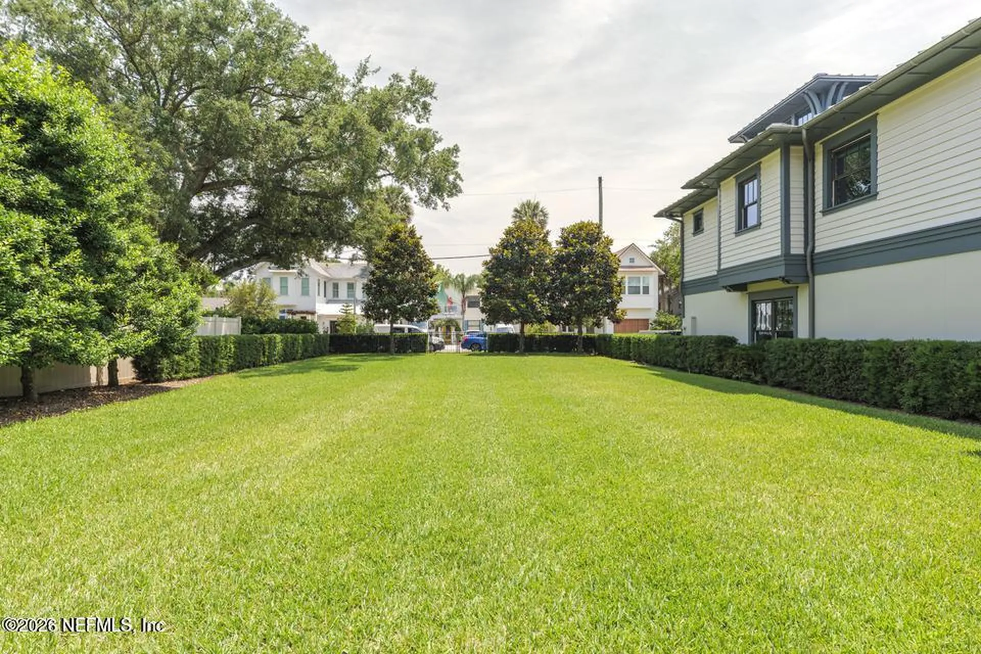 359 8th Street Atlantic Beach FL 32233
