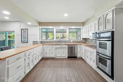 4042 Harbour Cove Drive Jacksonville FL 32225
